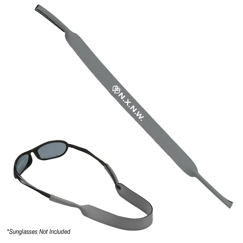 Detail of one end of the eyewear retainer