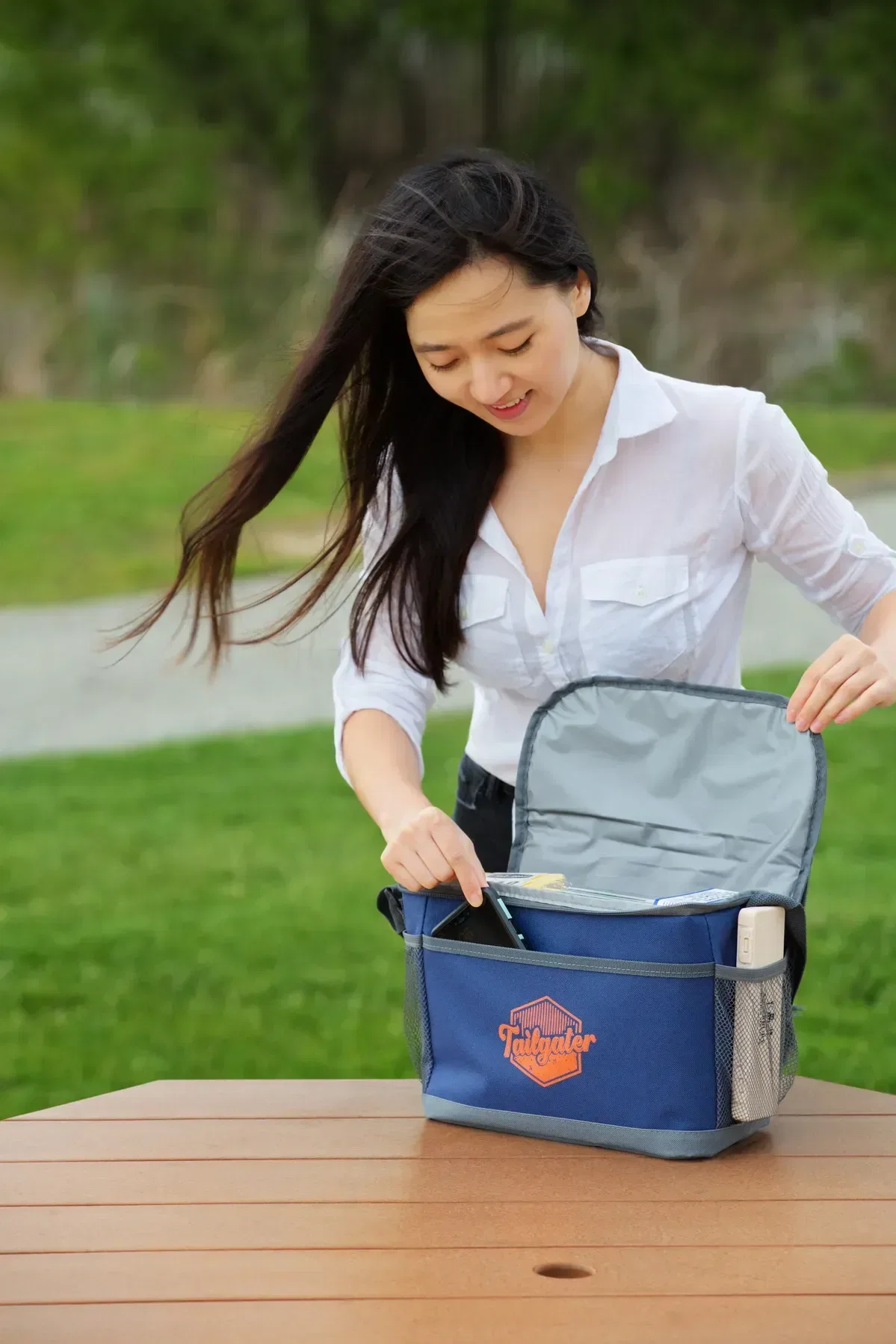 Tailgater branded lunch tote side profile keeping meals cold