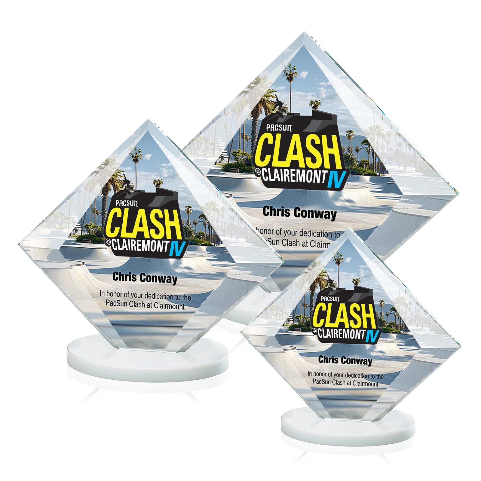 Customized Starfire Crystal Diamond Award on a Broad-Beveled Round Base for corporate award ceremonies