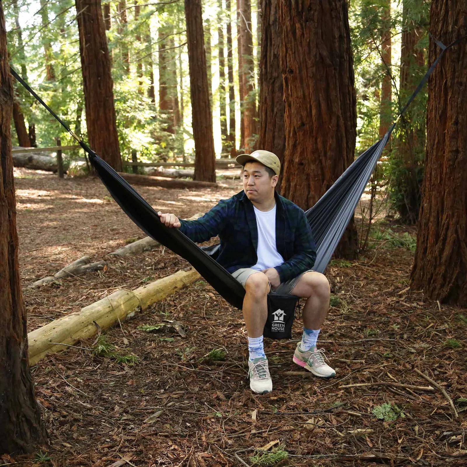 The Hangout™ Portable Hammock — view 4