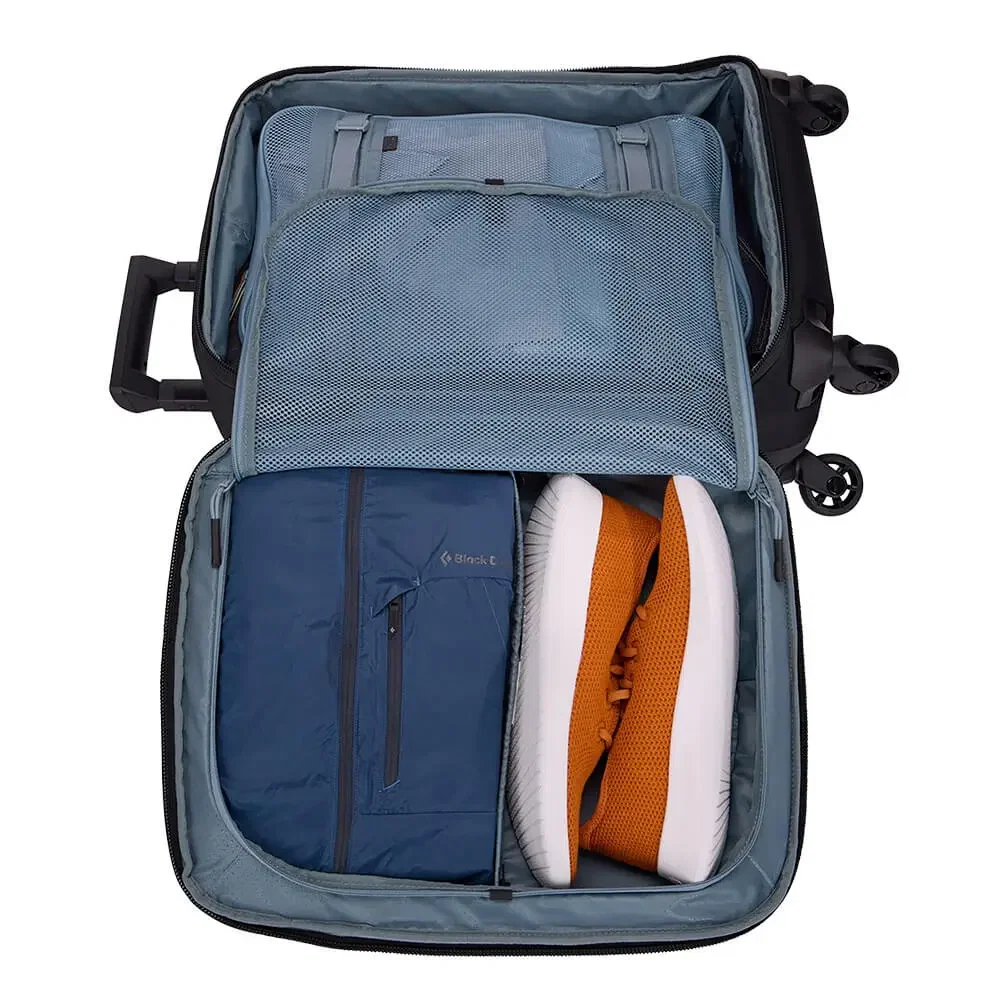 Thule Subterra 2 Carry On Spinner - Black — view 3