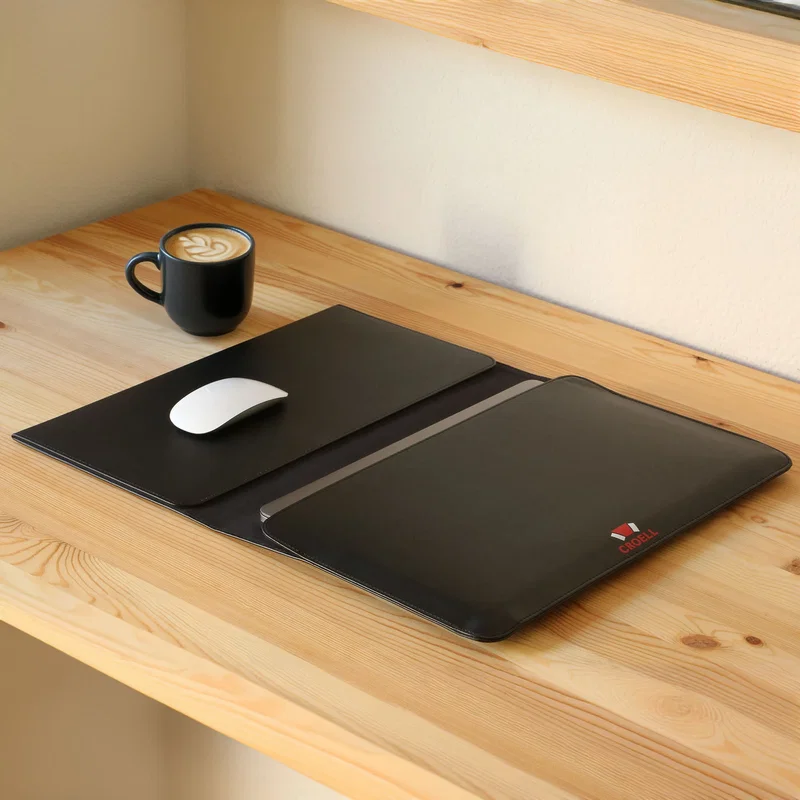 Travlr Laptop Sleeve — view 3
