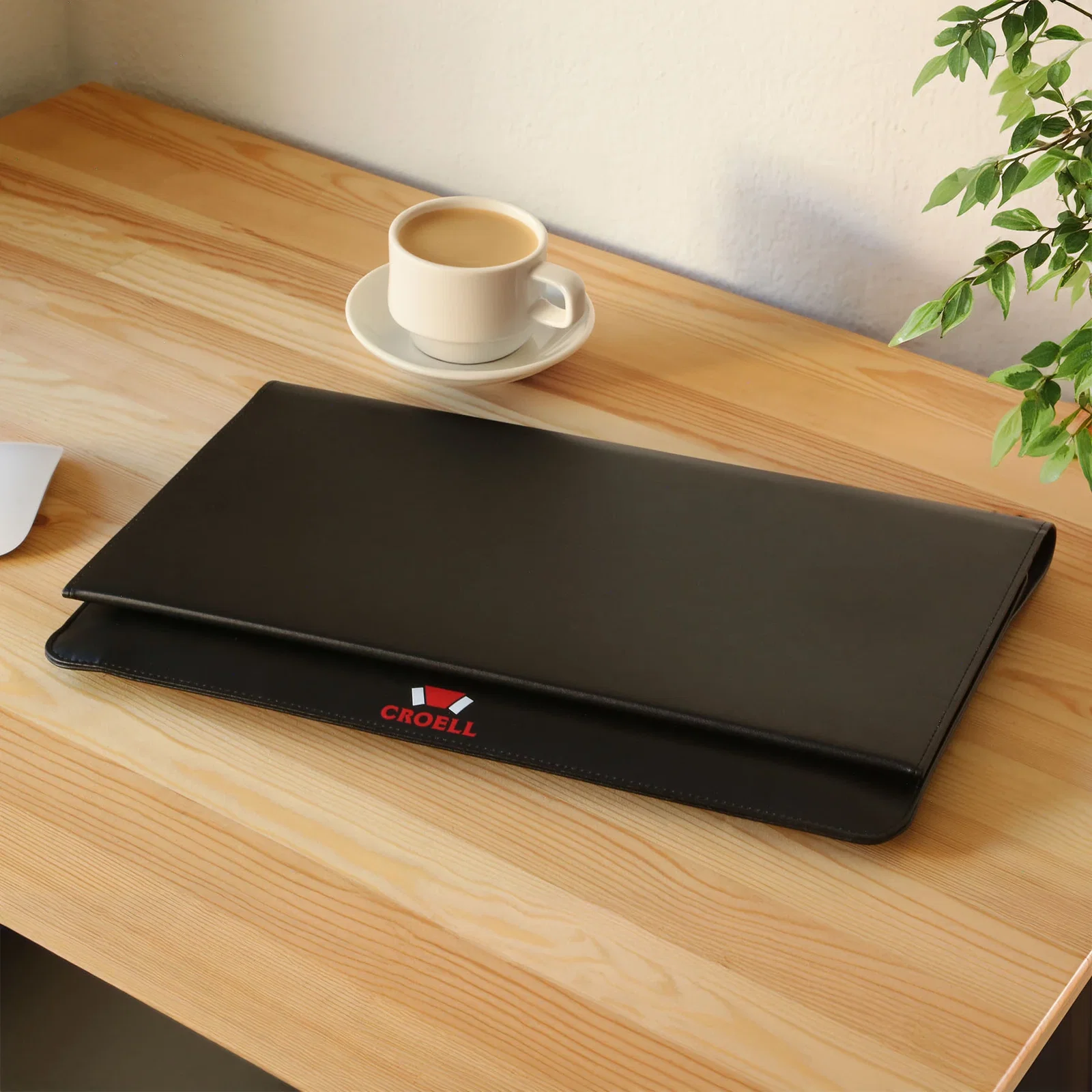 Travlr Laptop Sleeve — view 4