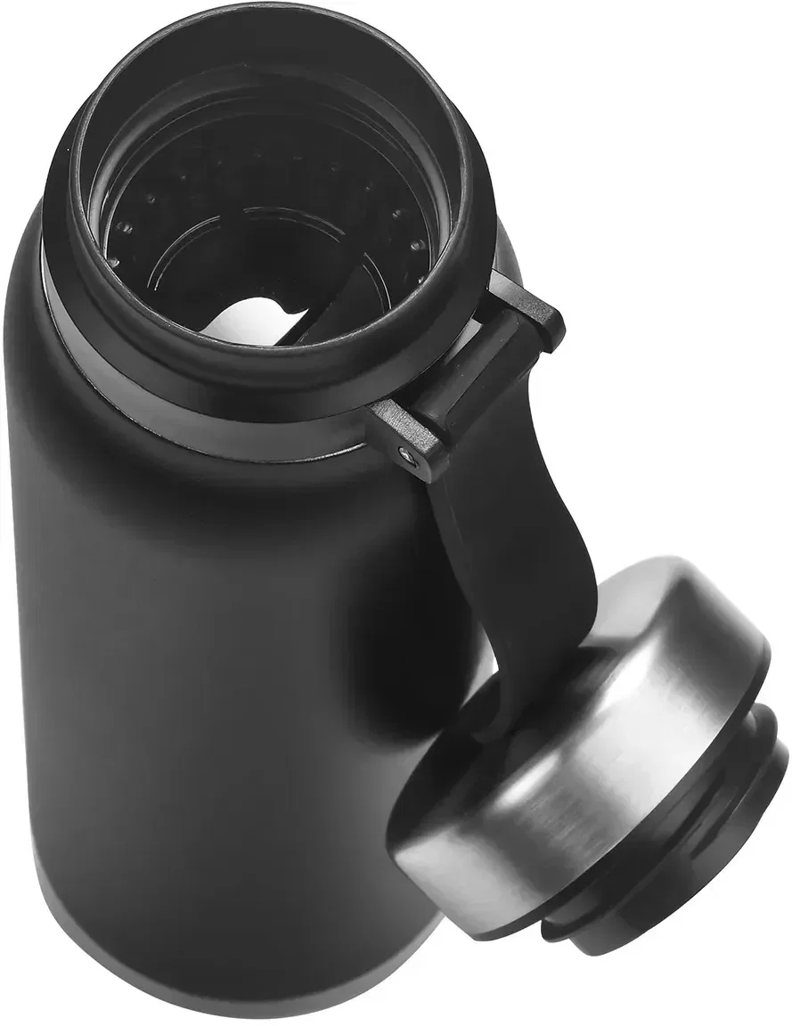 Turin 20 oz custom water bottle close-up of twist cap, branded stainless steel drinkware