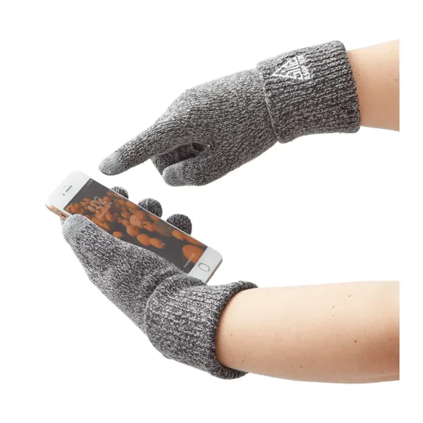 REDCLIFF Roots73 Unisex Texting Gloves being worn