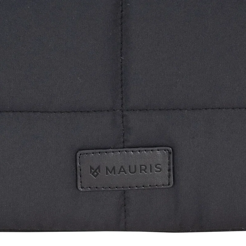 Close-up of the Vallum Quilted Sleeve's diamond-quilted exterior panel and Mauris brand patch
