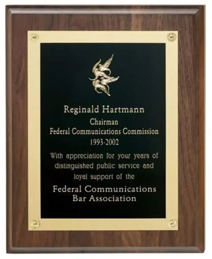 Walnut Plaque w/Gold Edge Plate — view 2
