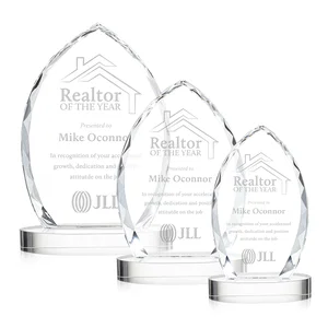 Faceted Diamond-Edge Optical Crystal Award on Oval Base