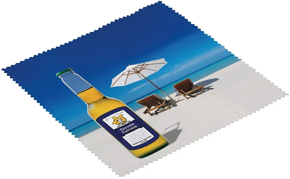 Zig-Zag Edge 220GSM microfiber cloth, custom branded full-color cleaning cloth, hero view with logo